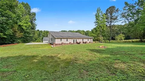 Exterior - 5172 Payne St, Trinity, NC 27370 photo 7 of 7