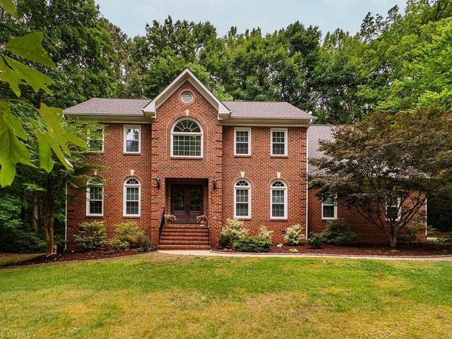 4703 Crestwick Ct, Greensboro, NC 27406