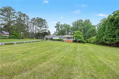 6160 Asheton Dr, Trinity, NC 27370 photo 10
