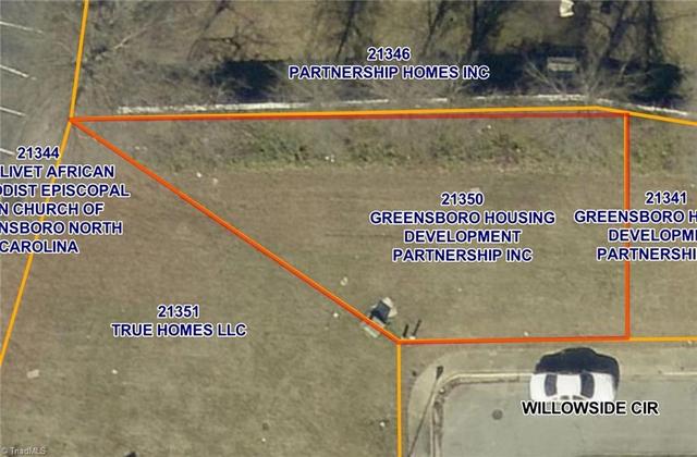 9 Willowside Cir, Greensboro, NC 27401