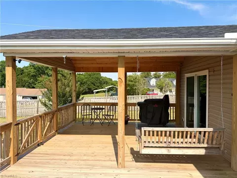106 Tranquility Ln, Harmony, NC 28634 photo 20