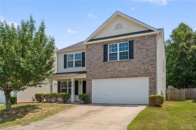 3864 Foliage Dr, Winston Salem, NC 27101