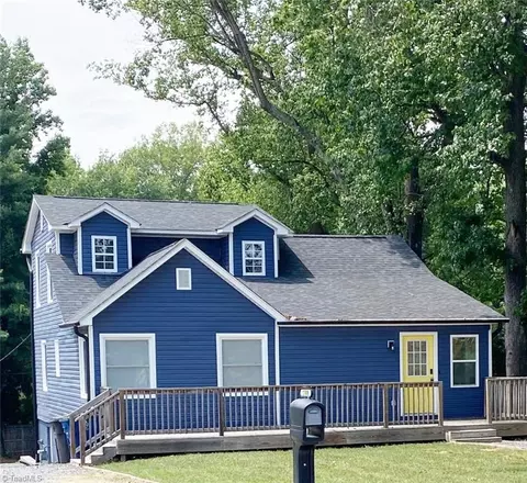 1308 S Park Dr, Reidsville, NC 27320