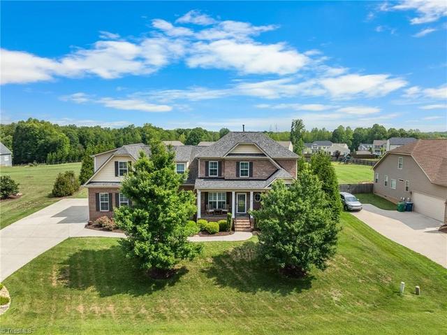 2905 Bishopsgate Way, Browns Summit, NC 27214