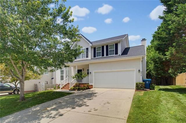 6616 Ivystone Dr, Jamestown, NC 27282