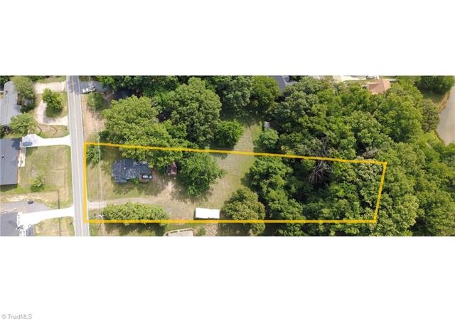 1940 Darwick Rd, Winston Salem, NC 27127