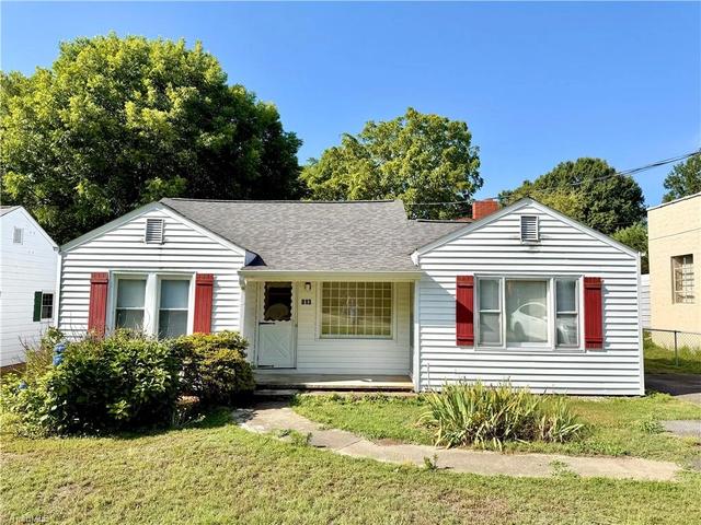 813 Main St W, Yadkinville, NC 27055