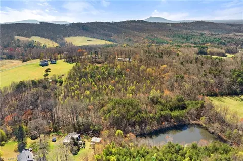 0000 Holly Springs Rd, Mount Airy, NC 27030