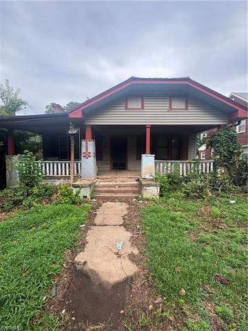 2930 Bon Air Ave, Winston Salem, NC 27105