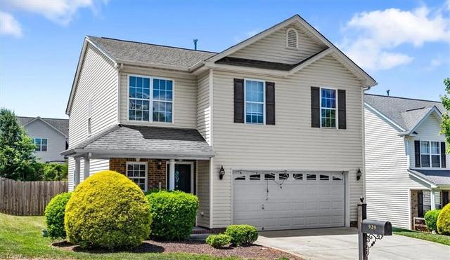 929 Peachtree Meadows Cir, Kernersville, NC 27284
