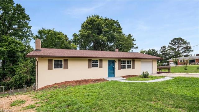 1533 Pecan Dr, High Point, NC 27263