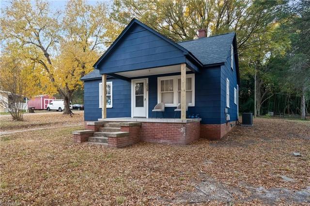 229 Dorothy St, High Point, NC 27262