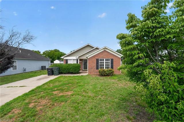 904 Rauhut St, Burlington, NC 27217
