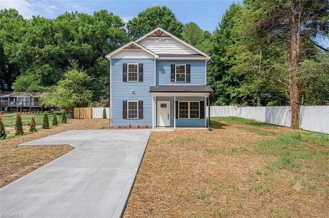 2068 Brookhurst St, Winston Salem, NC 27106