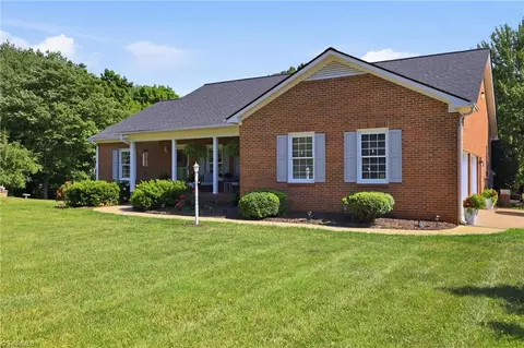 Exterior - 113 Kiser Rd, King, NC 27021 photo 3 of 6