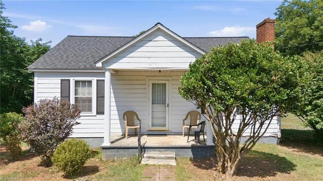 3838 Old Lexington Rd, Winston Salem, NC 27107