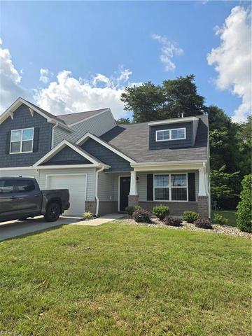 3807 Copperfield Ct, High Point, NC 27265