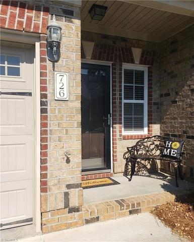 726 Sterling Brooke Ct, Winston Salem, NC 27103