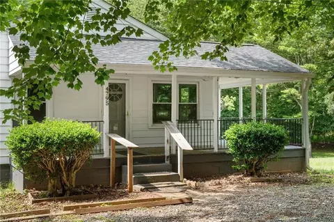 4795 Boiling Springs Rd, Tobaccoville, NC 27050