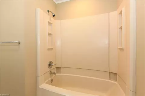 Bath - 3506 Treeview Ln, Browns Summit, NC 27214 photo 3 of 5