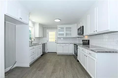 Kitchen - 3506 Treeview Ln, Browns Summit, NC 27214 photo 3 of 4