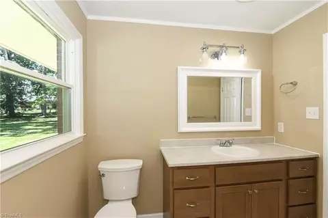 Bath - 3506 Treeview Ln, Browns Summit, NC 27214 photo 2 of 5