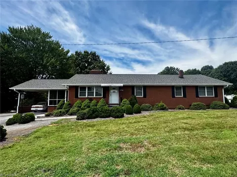 2167 Payne Rd, Lexington, NC 27295