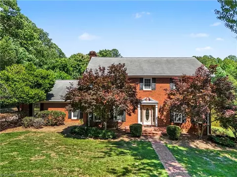 2322 Fleming Rd, Greensboro, NC 27410