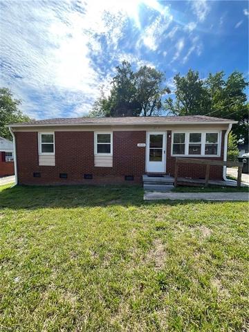 2510 Old Chapman St, Greensboro, NC 27403