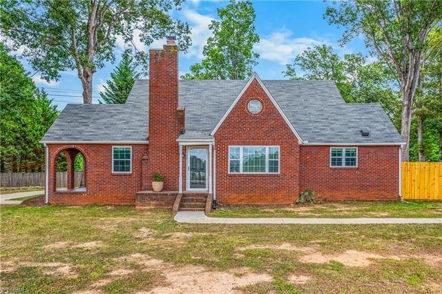4511 Old Rural Hall Rd, Winston Salem, NC 27105