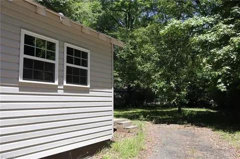 305 Division Ave E, Salisbury, NC 28144 photo 13