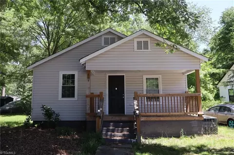 305 Division Ave E, Salisbury, NC 28144 photo 1