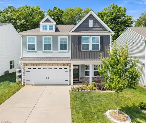 4261 Honeysuckle Vine Dr, Winston Salem, NC 27106