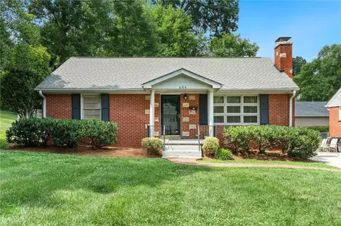 604 Sunset Dr, High Point, NC 27262 photo 1