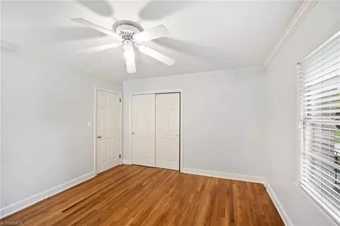 604 Sunset Dr, High Point, NC 27262 photo 14