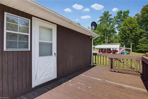 Exterior - 375 Sisk Mill Loop, Madison, NC 27025 photo 6 of 12