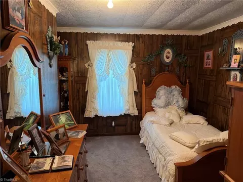 Bedroom - 375 Sisk Mill Loop, Madison, NC 27025 photo 1 of 1