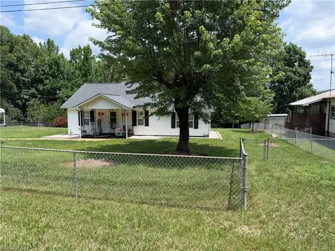 Exterior - 375 Sisk Mill Loop, Madison, NC 27025 photo 2 of 12