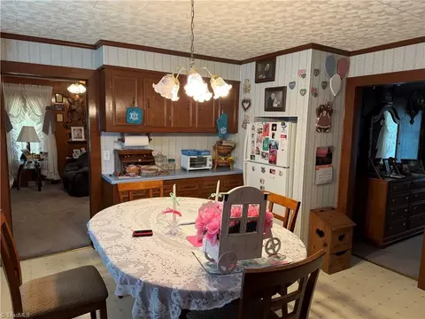Dining - 375 Sisk Mill Loop, Madison, NC 27025 photo 1 of 1