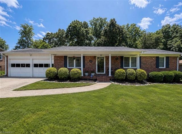 2115 Ledford Rd, Greensboro, NC 27406