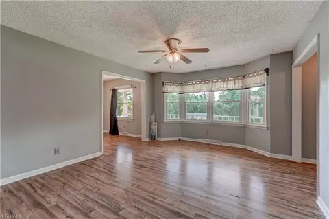 Living - 159 Laurell Dr, Eden, NC 27288 photo 2 of 5