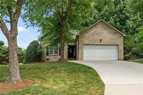 Exterior - 601 Nova Ave, High Point, NC 27265 photo 2 of 9