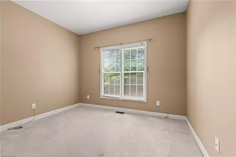 Bedroom - 601 Nova Ave, High Point, NC 27265 photo 4 of 5