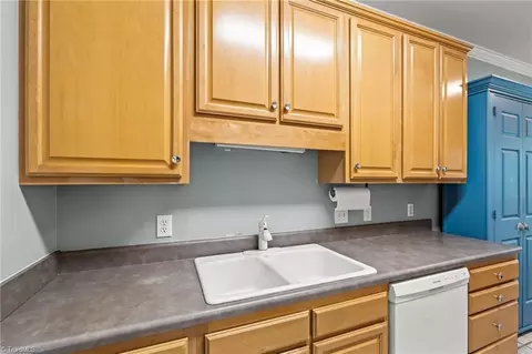 Kitchen - 601 Nova Ave, High Point, NC 27265 photo 2 of 3