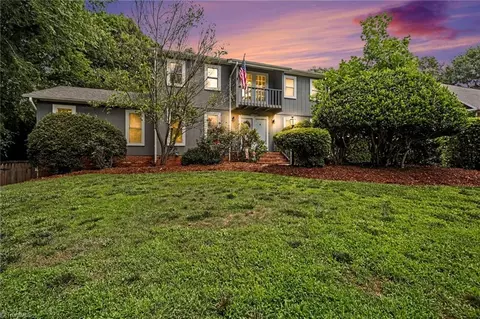 8805 Willowmede Dr, Lewisville, NC 27023