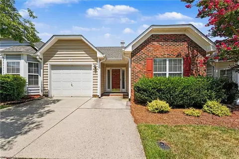 19 Mansfield Cir, Greensboro, NC 27455