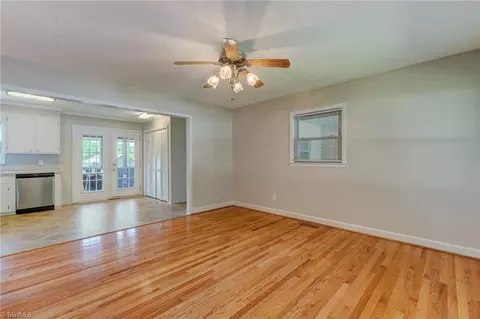 132 Circle Loop, Eden, NC 27288 photo 12
