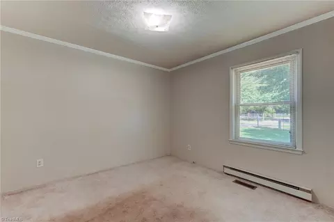 132 Circle Loop, Eden, NC 27288 photo 38