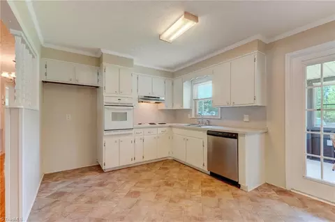 132 Circle Loop, Eden, NC 27288 photo 19