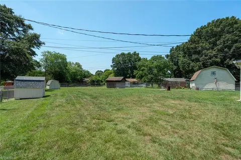 132 Circle Loop, Eden, NC 27288 photo 46